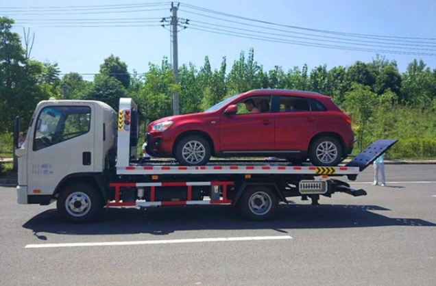 有口皆碑,专业细心 石家庄24小时道路救援公司 有口皆碑,专业细心 石家庄24小时道路救援公司